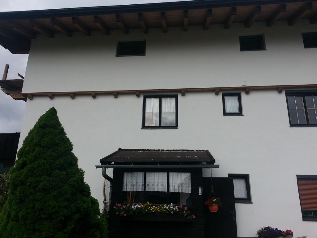 Haus Karwendelblick Acomodação com café da manhã Leutasch Exterior foto